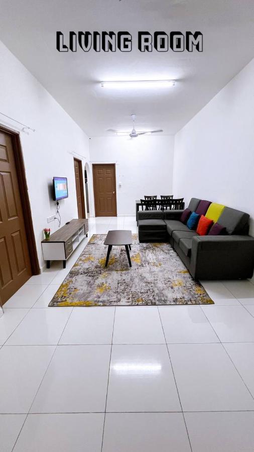 Homestay Pangsapuri Samudera Seri Manjung Lumut Eksteriør billede